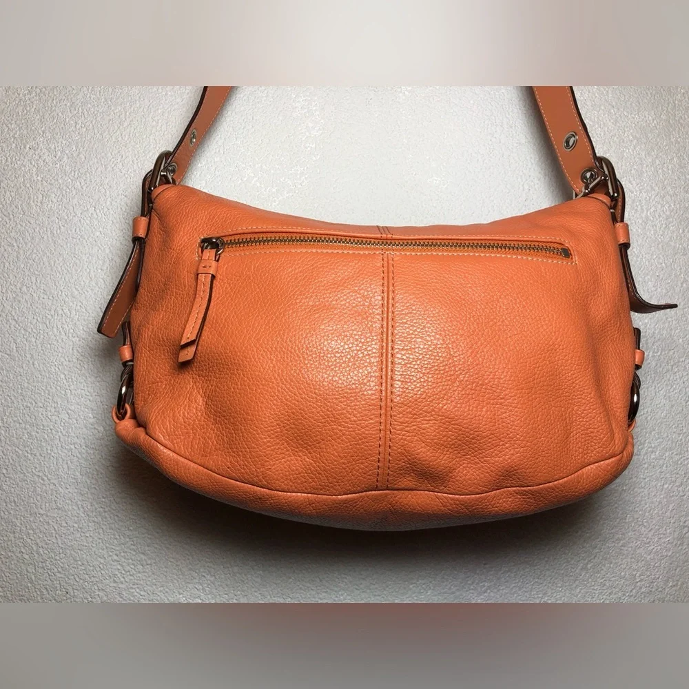 Coach Pebbled Leather Crossbody Shoulder Bag in Camel/Tan